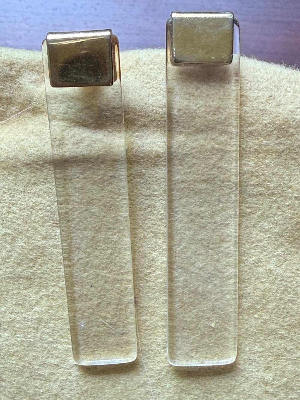 RETRO 80'S CLEAR LUCITE PIERCED EARRINGS W/ GOLD TONE -UNIQUE